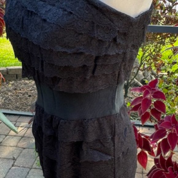 Jessica Simpson Black Layered Lace One Shoulder Dress Black Size 10 - Picture 4 of 10